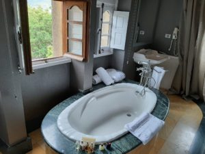 Habitación Amor y Locura